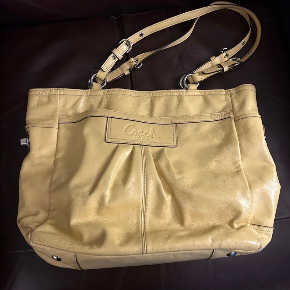 🔥COACH🔥 Large Yellow Tote Bag Purse